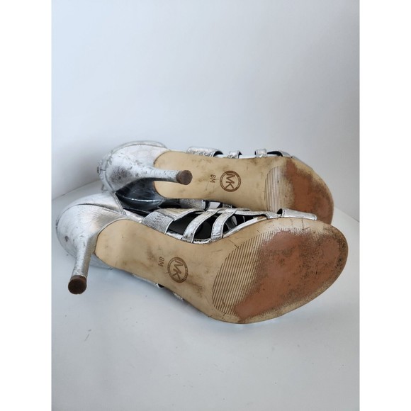 MICHAEL MICHAEL KORS Women's Shiloh Silver Snakeskin High Heels Size 8 *GUC* - Picture 5 of 6